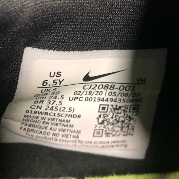 Nike Air Zoom Speed Black Running Sneakers CJ2088-001 Size 6.5 Youth EUC - Picture 14 of 14